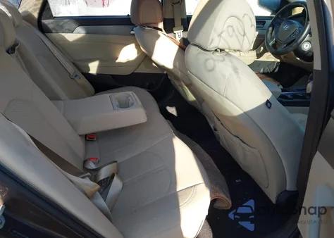 2016 Hyundai Sonata Eco z USA, uszkodzony, nr VIN 5NPE24AA2GH434464